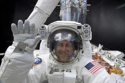 Mike Massimino in space