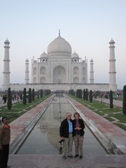 Agra082_TajMahal_Reflections