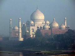 Agra677_AgraFort_TajMahalView