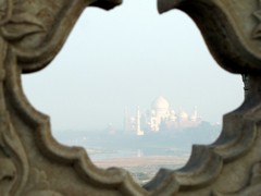 Agra687_AgraFort_TajMahalView