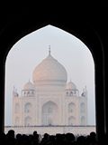 Agra069_TajMahal_Framed