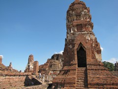 Ayutthaya312_WatMahathat_Court