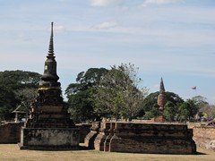 Ayutthaya315_WatMahathat_Court