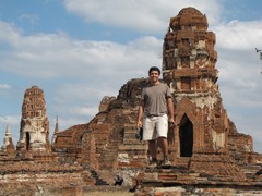 Ayutthaya411_WatMahathat_Prangs