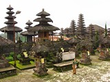 Bali292_SideTemple