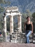 Delphi660_Tholos