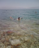 DeadSea091_Floating