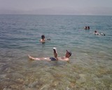 DeadSea092_Floating