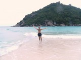 KohTao220_SwimNangYuan