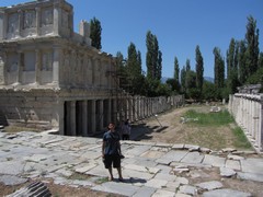 Turkey3504_Aphrodisias_Sebastion