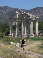 Turkey3598_Aphrodisias_Tetrapylon