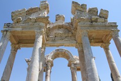 Turkey3632_Aphrodisias_Tetrapylon