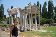 Turkey3659_Aphrodisias_Tetrapylon