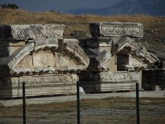 Turkey3802_Hierapolis_ApolloTemple