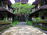 Ubud0577_Pertiwi_BelowPool