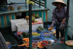 Vietnam4292_HaLong_Village