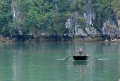 Vietnam4398_HaLong_Village