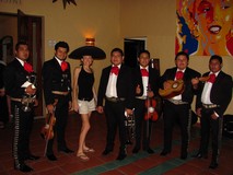 Y7816_SandosPlayacar_MariachiNight